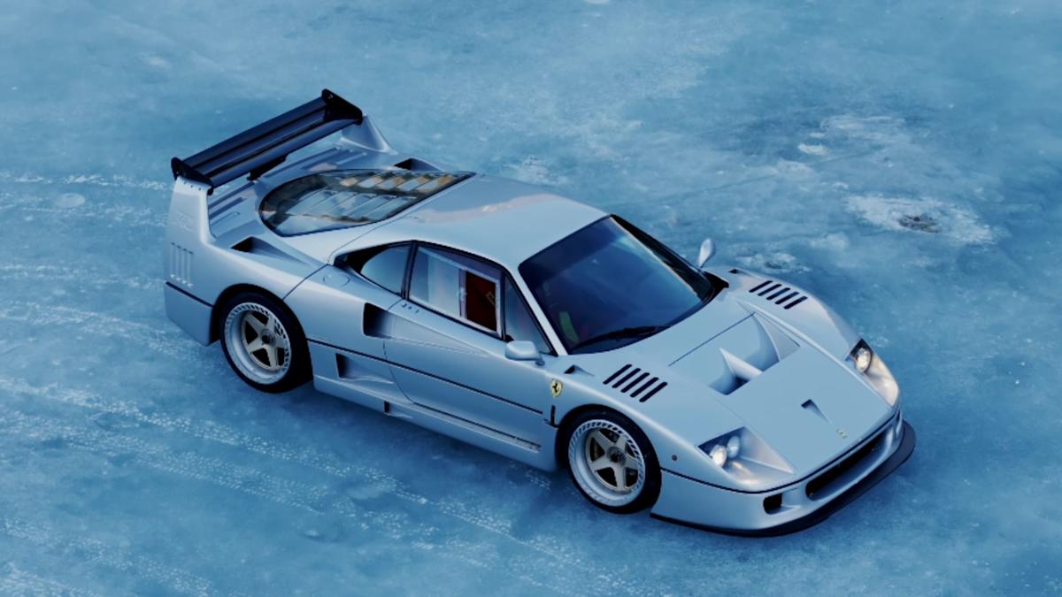 “Ferrari F40 Confronts the Ice: A Challenge on a Frozen Lake”